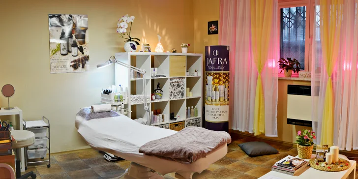 Luxusní ošetření pleti pro ženy 8 v 1: Perfektní vizáž bez chybičky