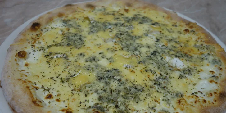 Jídlo s sebou: pizza dle výběru, zapečené těstoviny nebo burger s hranolky