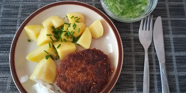 Otevřené vouchery do rodinné restaurace Vulkán: 500, 1000 nebo 1500 Kč na české pochoutky