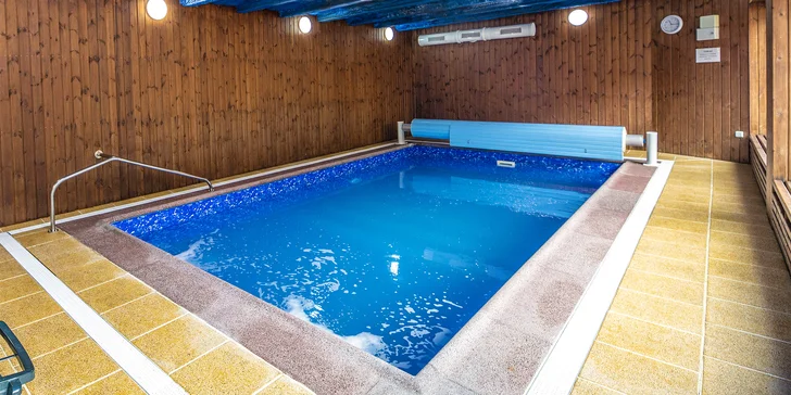 Relaxovat budete nejen aktivně pohybem v přírodě, ale v rámci většiny variant také v privátním wellness. 