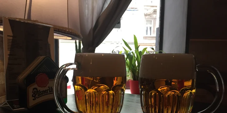 Na pivo pod Nuselský most: 2x Pilsner Urquell nebo Velkopopovický Kozel