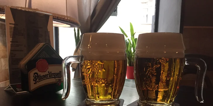 Na pivo pod Nuselský most: 2x Pilsner Urquell nebo Velkopopovický Kozel