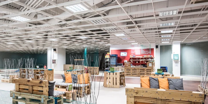Povedená zábava pro celou rodinu: 90 minut hry minigolfu v OC Futurum