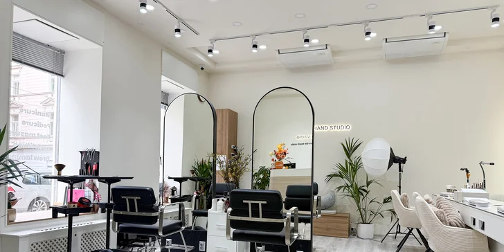 Čeká na vás krásný moderní salon.