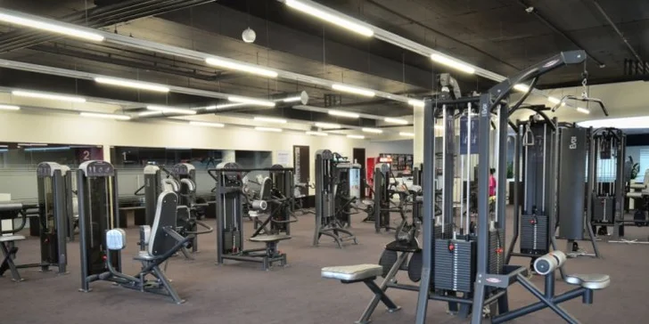 Zapojte celé tělo: cvičení na přístroji Body Fit Miha s instruktorem