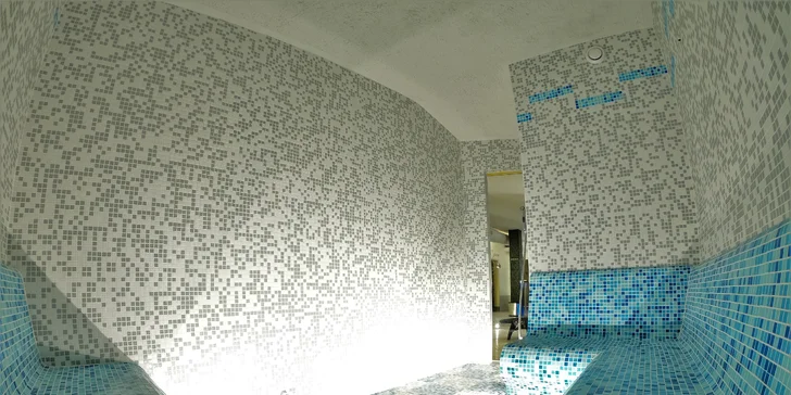 Báječný relax v oblíbeném wellness centru Böhmova s masáží nebo nápoji