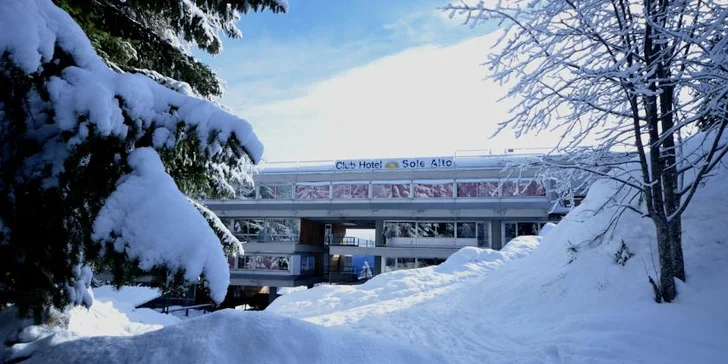Lyžování v Marilleva/Folgarida: doprava, polopenze, skipas i bazén v hotelu
