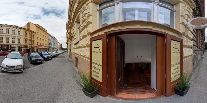 Jarní péče o nehty: Suchá manikúra s možností P-Shine nebo gel laku v centru Prahy