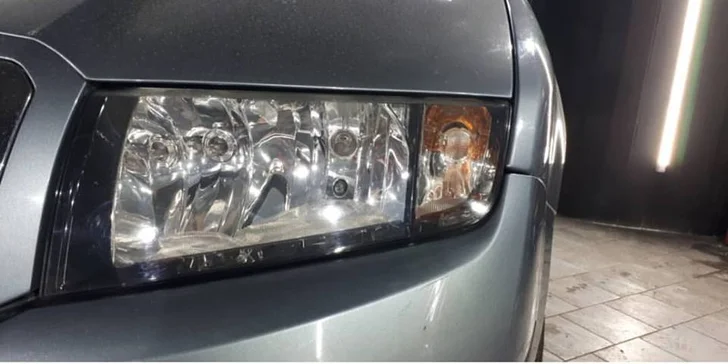 Rozzařte své auto: Rozleštění světlometů s keramickou ochranou
