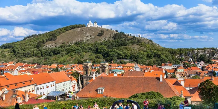 Luxusní podzimní pobyt v kraji vína a burčáků: wellness s bazénem na střeše