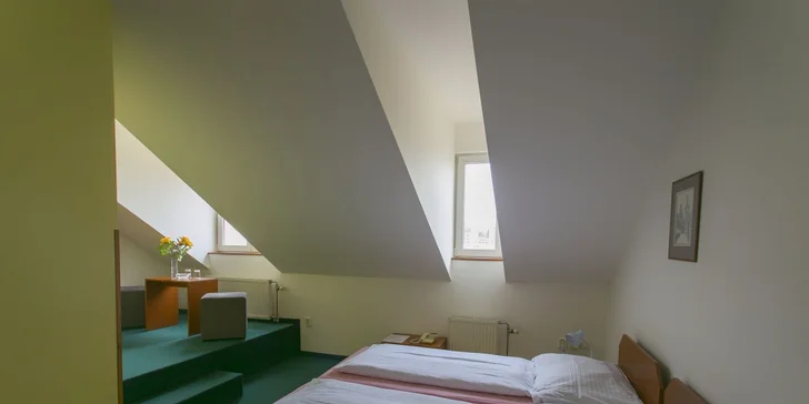 Magická zimní Praha v 3* hotelu se snídaní na Břevnově v blízkosti Hradu