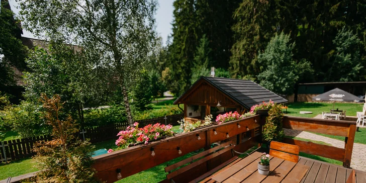 Co takhle si na terase vychutnat své ranní kafíčko? (apartmán s terasou FARA)