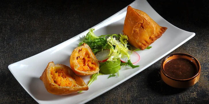 Restauraci má pod palcem indický šéfkuchař Mahavira Kanswala.