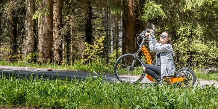 Výkonné koloběžky Hugo bike mají dojezd až 60 km (dle váhy jezdce) a jízdu na nich si užijí děti i dospělí. 