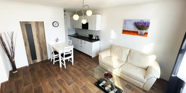 Krásne zázemie vám poskytnú plne zariadené apartmány R&J a apartmány Za Divadlom.