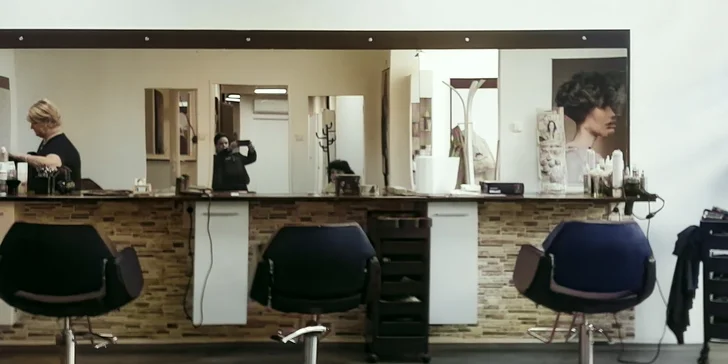 Salon najdete na Vinohradech.