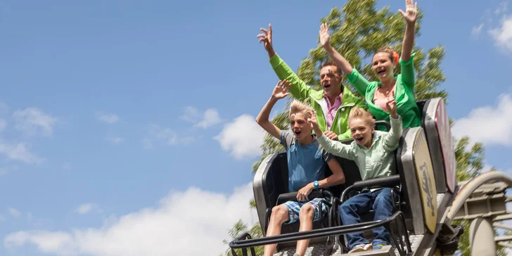 Německý zábavní park Belantis: horské dráhy, kolotoče, piráti i indiáni