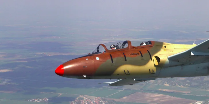 Vzhůru do oblak: zkušební výcviková lekce na L-29 Delfín nebo let v L-39 Albatros