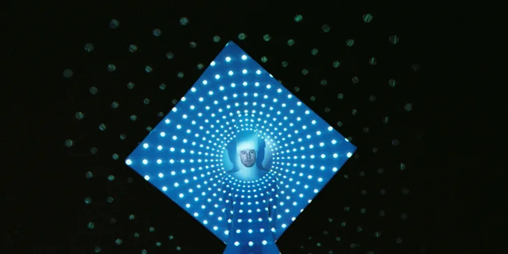 Vstupenka na jakékoli večerní představení magického černého Divadla Image