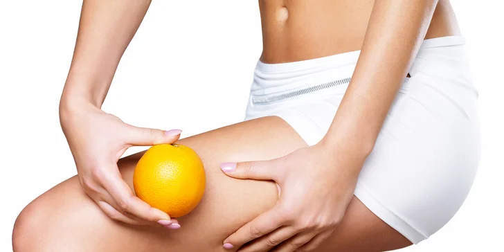 Řekněte stop celulitidě: ultrazvuková liposukce a lymfodrenáž