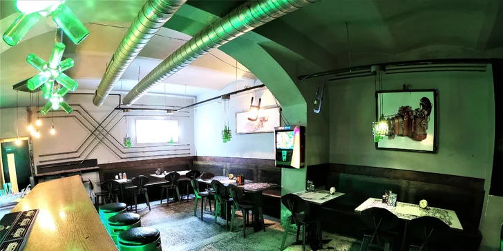 Zažeňte hlad: 2 napěchované hovězí burgery Elektra s porcí hranolků