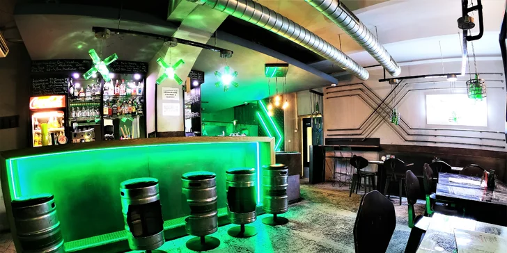 Zažeňte hlad: 2 napěchované hovězí burgery Elektra s porcí hranolků