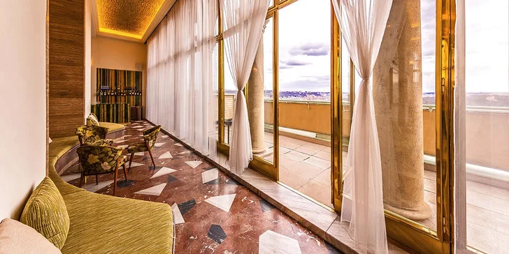 Legendární hotel International: pobyt se snídaní, skvělá dostupnost do centra