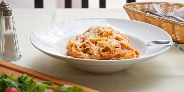 Polední menu: domácí těstoviny tagliolini na výběr ze 3 úprav nebo lasagne