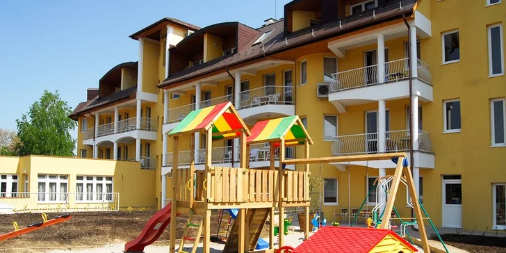 Maďarsko: 4* hotel v Zalakarosi s wellness, termálním bazénem a jídlem, děti zdarma