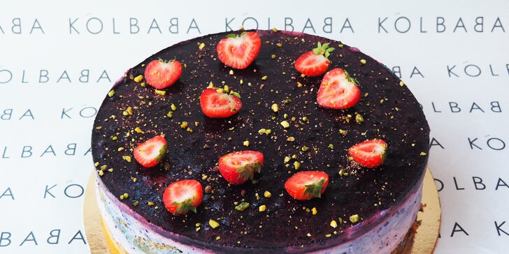 Úžasné mlsání od Kolbaby: borůvkový dort nebo smetanový sachr