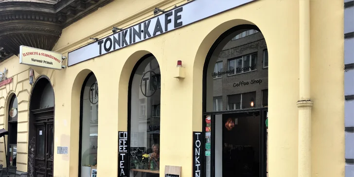 Vietnamský salát a domácí limonáda podle výběru v centru Prahy pro 1 či 2