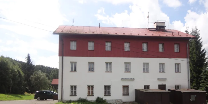 Podzimní pobyt v Jizerských horách pro rodiny s dětmi: 2–4 noci s polopenzí