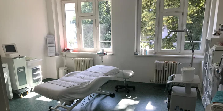 Dlouhodobé odstranění vrásek Ulthera LIFT: oční okolí, podbradek, rty nebo celý obličej