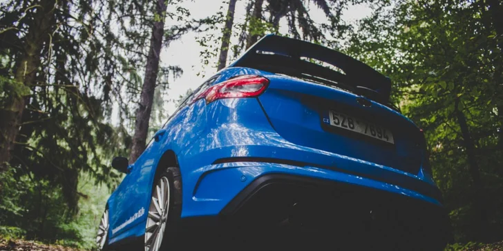Staňte se jezdcem rally: jízda v Subaru Impreza WRX STi nebo Fordu Focus RS