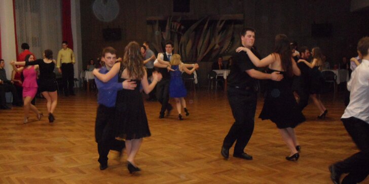 Taneční kurzy pro dospělé: 8 tanečních večerů s valčíkem, waltzem i tangem
