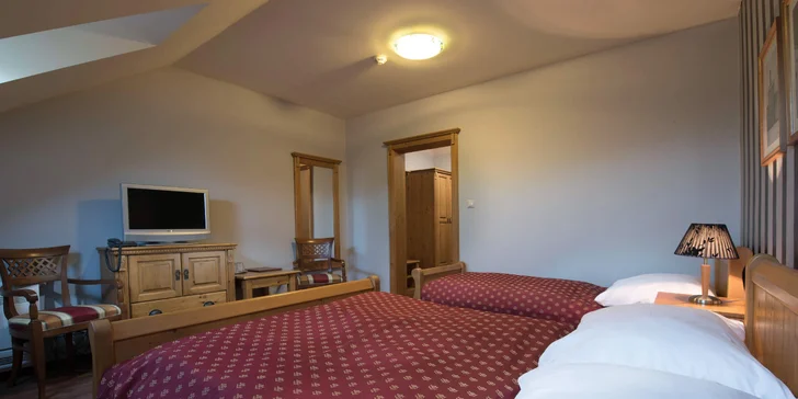 Romantický relax plný zážitků: polopenze, lahev vína a varianty s wellness, sportem či degustací vína