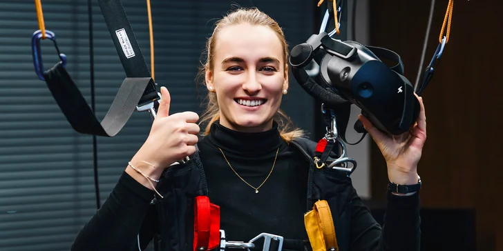 Zažijete pocit skutečného seskoku padákem prostřednictvím špičkového simulátoru, který se používá k výcviku vojenských jednotek po celém světě.