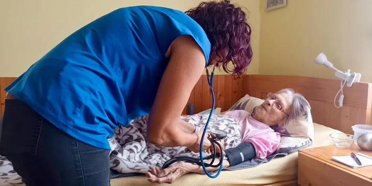 Podpořte Domácí hospic Srdcem a jeho zdravotní sestry, díky kterým mohou lidé dožít doma