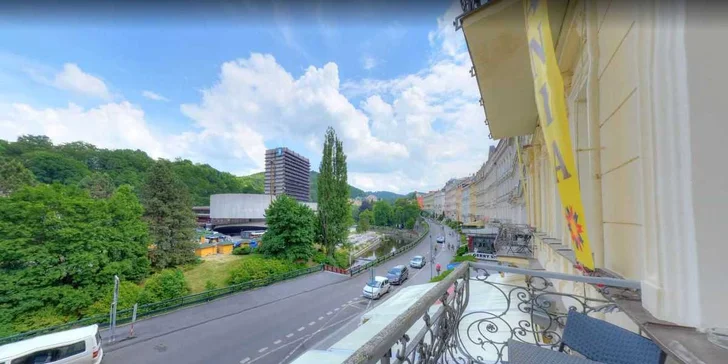 Jarní pobyt se snídaní v centru Karlových Varů kousek od lázeňské zóny