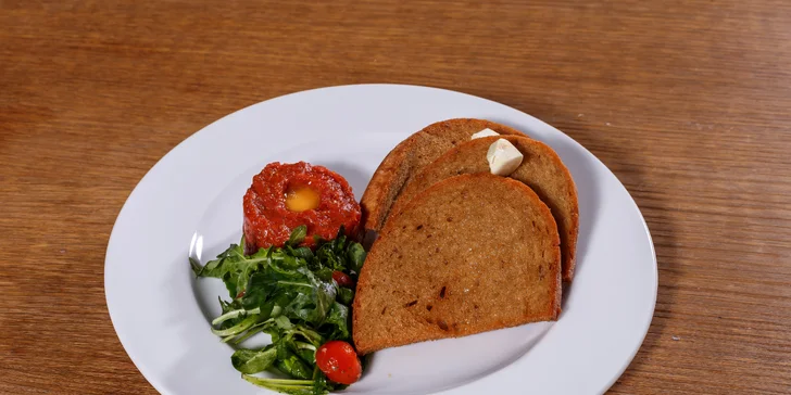 Menu pro 2 na romantické Kampě: francouzská kachní prsa a další 3 chody