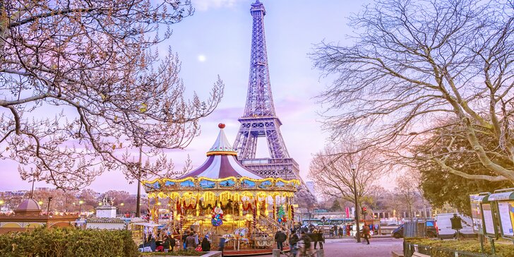Romantický Silvestr v Paříži s jedním noclehem v hotelu a průvodcem
