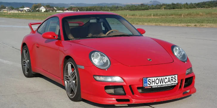 Ukažte závodnické instinkty: 2 nebo 4 kola na Polygonu Brno v Porsche 911 Carrera GT3