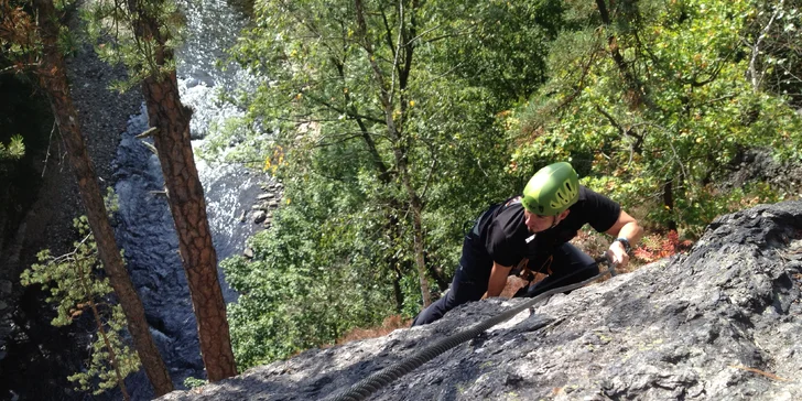 Via Ferrata: kurz pohybu po zajištěných cestách na Vodní bráně u Semil