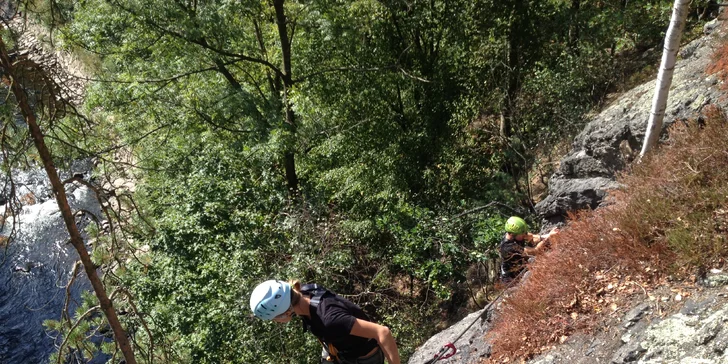 Via Ferrata: kurz pohybu po zajištěných cestách na Vodní bráně u Semil