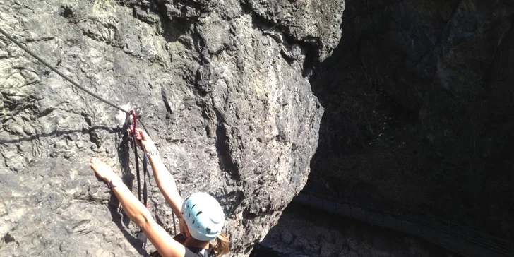 Via Ferrata: kurz pohybu po zajištěných cestách na Vodní bráně u Semil