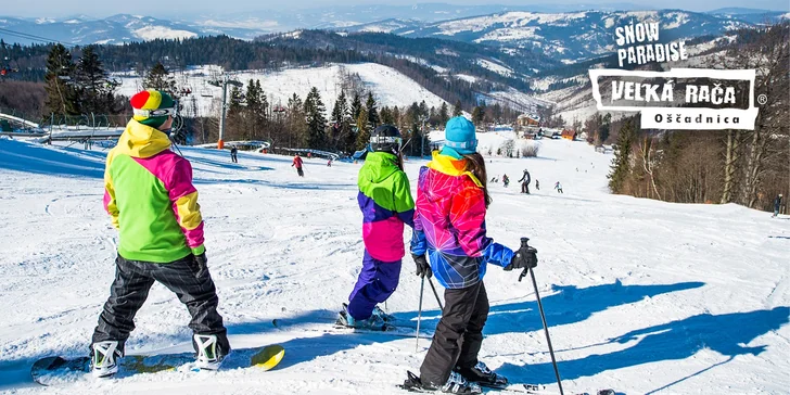 Celodenné skipasy aj s požičaním lyží a bobovaním alebo večerné lyžovanie v Snowparadise Veľká Rača Oščadnica