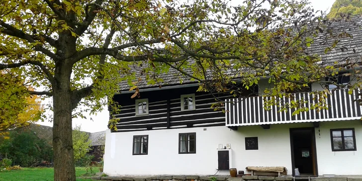 Odpoledne na vesnici: procházka po rodinné farmě včetně občerstvení