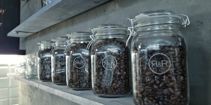 Voucher na čerstvě praženou kávu dle výběru v hodnotě až 1000 Kč