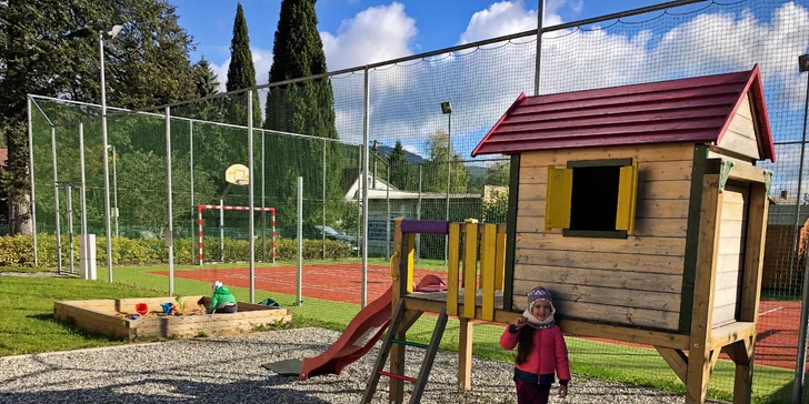 V celé resortu najdete dětských hřišť několik a využijete je (téměř) v každém počasí.