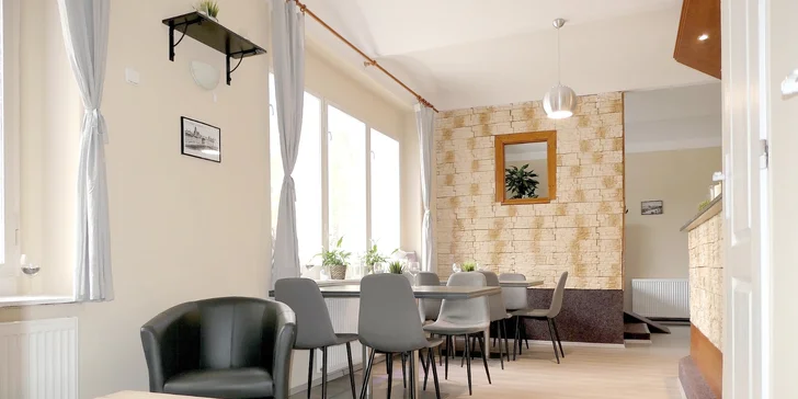 Káva nebo limonáda a sladké wafle podle výběru i s kopečkem zmrzliny